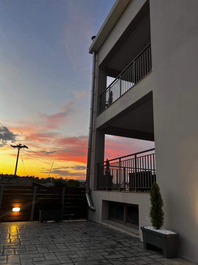 Giannel Luxury Apartment 1 Kastanéa Exterior photo